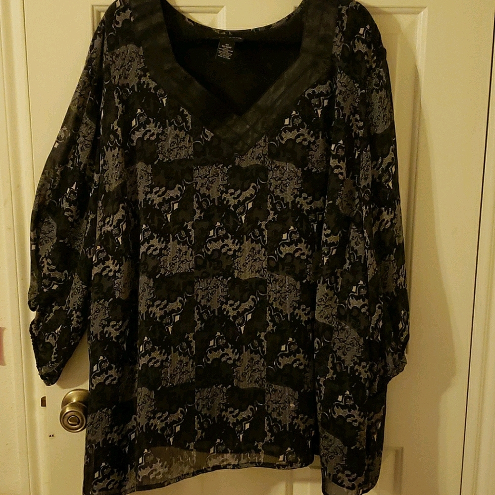 Maggie Barnes blouse